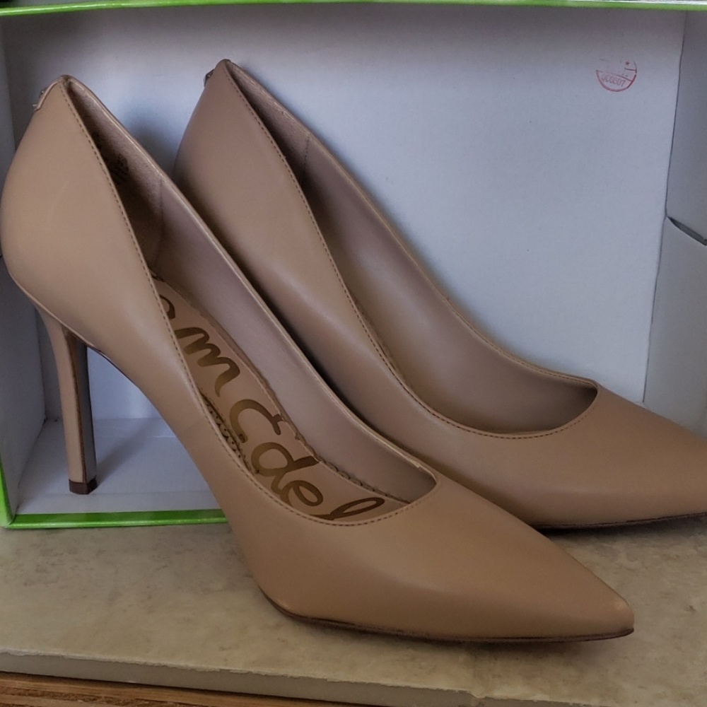 Sam Edelman nude pumps--size 7.5